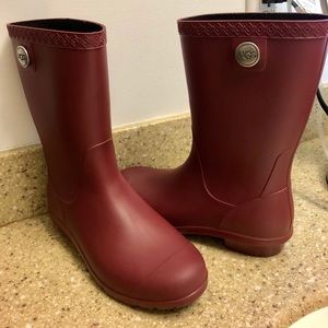 UGG Sienna Rain Boots